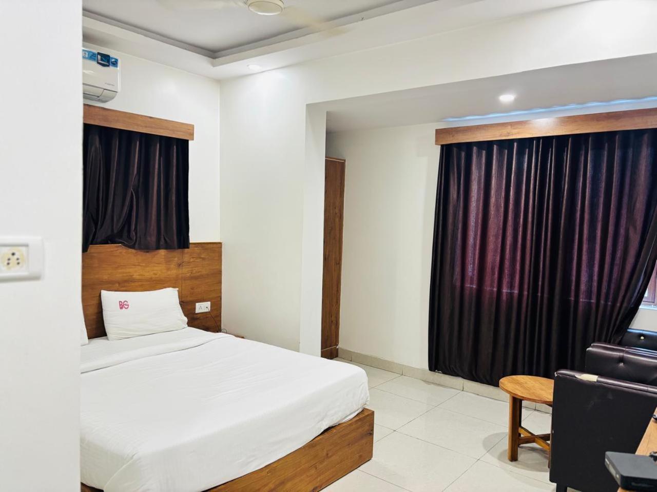 Hotel Bg Inn Bangalore Exteriör bild